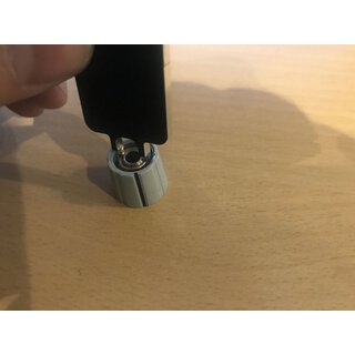 Tool to fix Sifam knobs with collet shaft